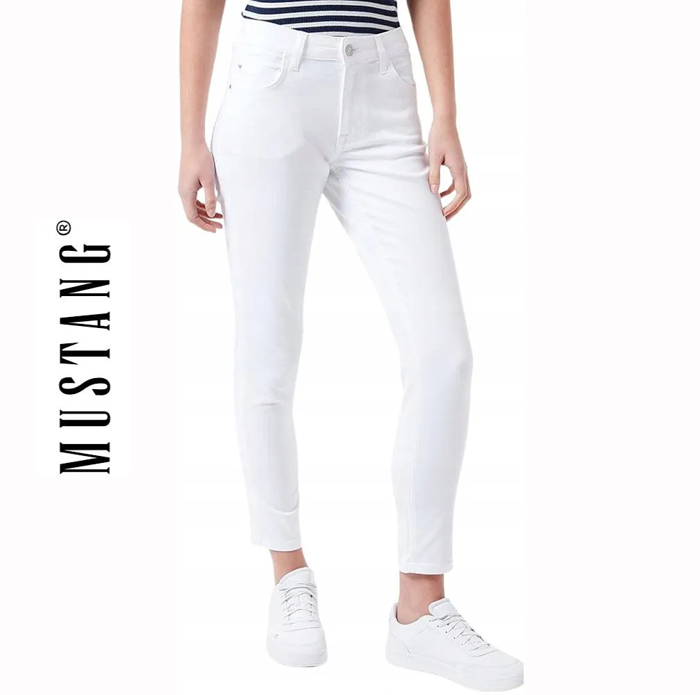 NWT- Mustang 'Rebecca' Slim White Jeans- Size 30/30
