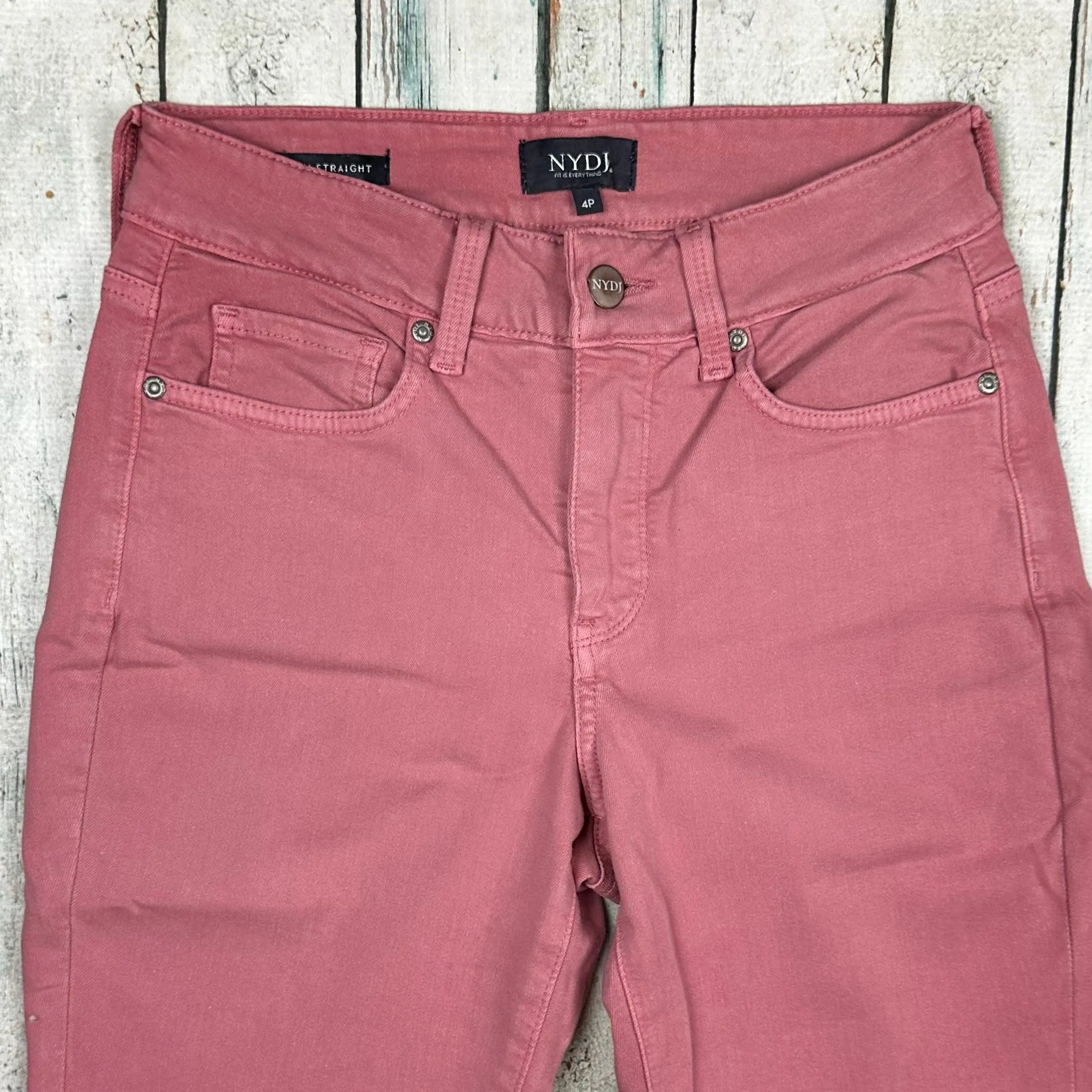 NYDJ Lift & Tuck 'Marilyn Straight' Rose Pink Jeans -Size US 4P or ( 8AU)