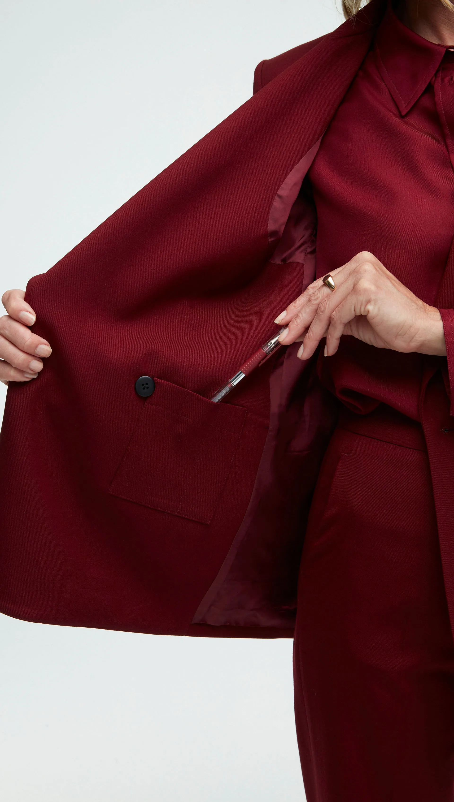 Peak Lapel Blazer in Seasonless Wool | Merlot