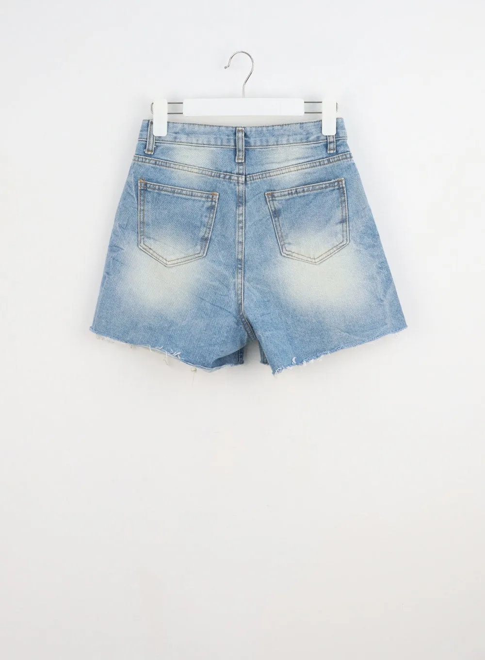 Ripped Hem Shorts CY331