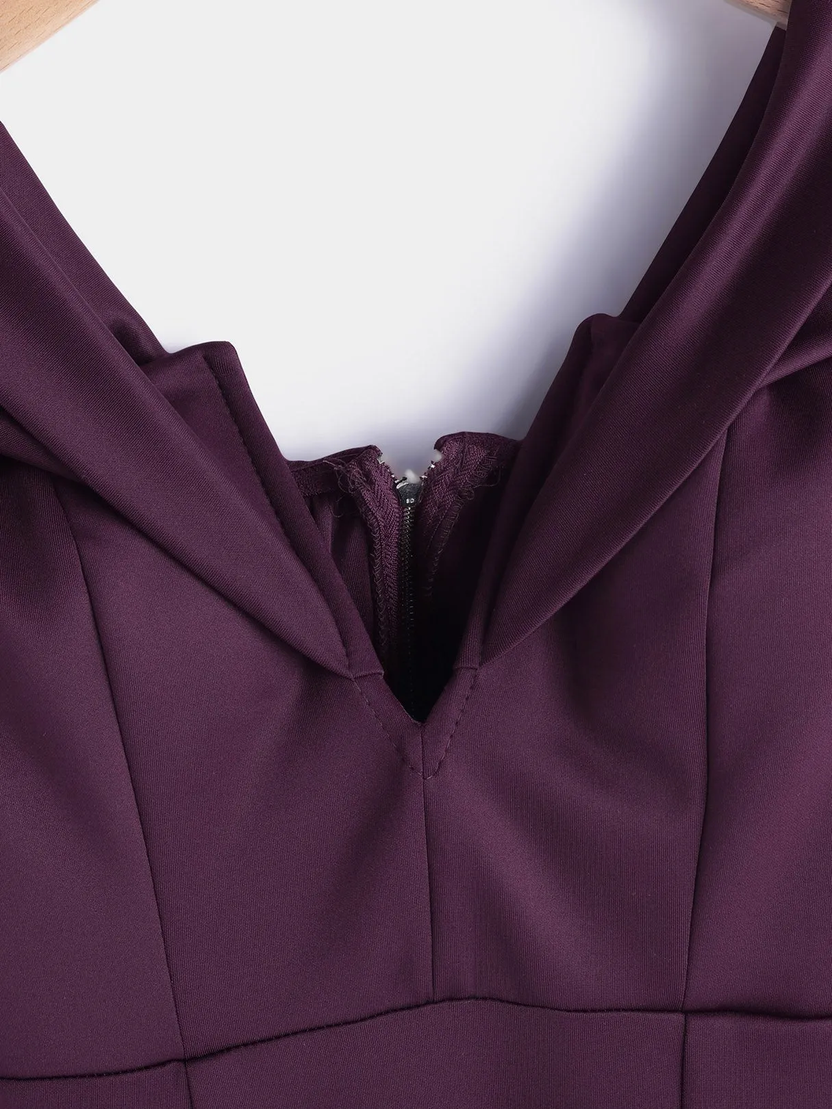 Wholesale Burgundy V-Neck Off The Shoulder Short Sleeve Plain Zip Back Slit Sexy Dresses